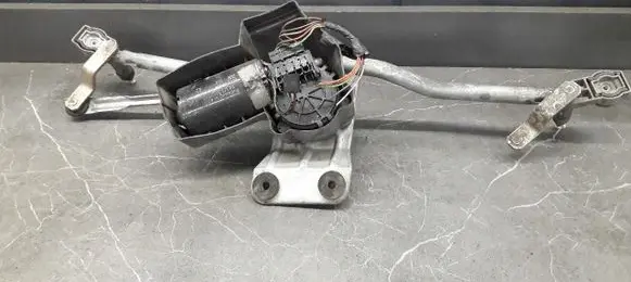 Ford Escort Front wiper linkage 
