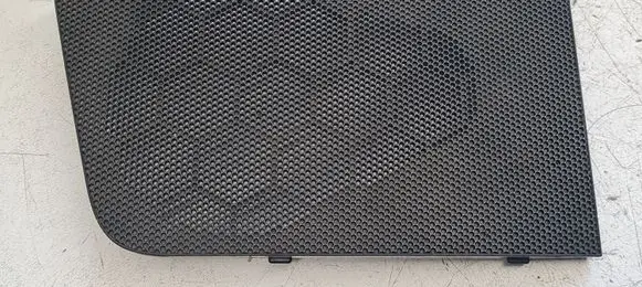 Side speaker trim/cover