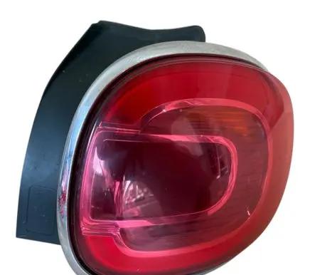 Fiat 500L Rear/tail lights 51883571