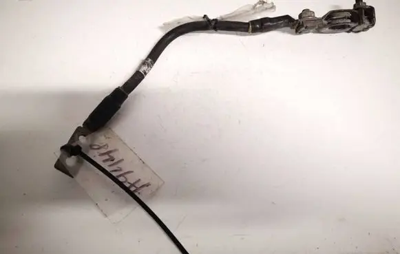 Hyundai Santa Fe Positive cable (battery)