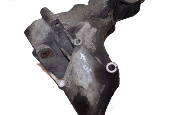 Volkswagen Transporter - Caravelle T4 Generator/alternator bracket 074145169D