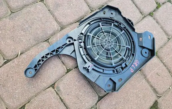 Opel Grandland X Front door speaker 9813826980
