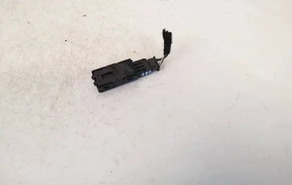 Sensor