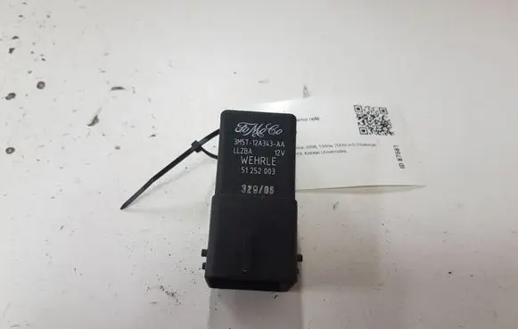 Volvo V50 Glow plug pre-heat relay 3M5T12A343AA 51252003