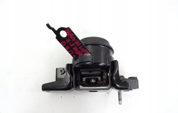 Toyota Yaris Engine mount bracket FCD500