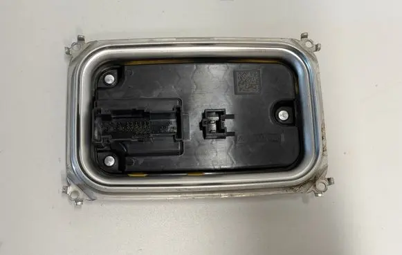 Mercedes-Benz E W213 Headlight ballast module Xenon A2139002734