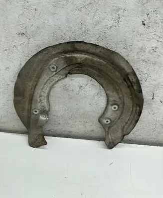 BMW 3 F30 F35 F31 Front brake disc dust cover plate