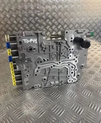 Audi A4 S4 B9 Transmission gearbox valve body 1102427187