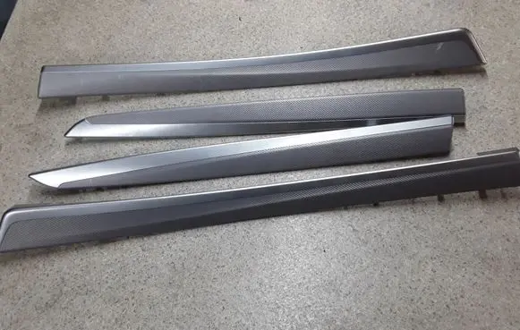 BMW 5 F10 F11 Front door trim bar 8050164 8050165 8050163