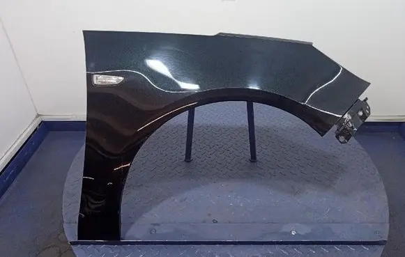 Opel Zafira C Fender 