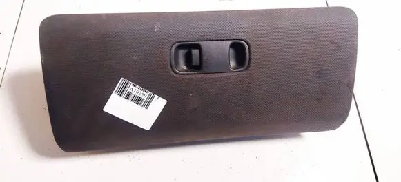 Mitsubishi Pajero Glove box mr402402