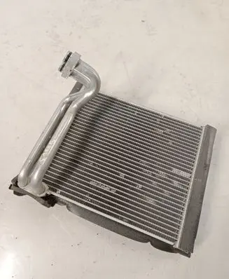 Suzuki SX4 Air conditioning (A/C) radiator (interior) NOCODE