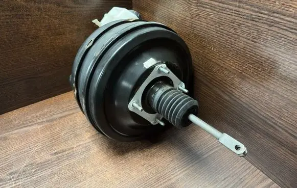 Volkswagen Crafter Brake booster 32485225 9064300908