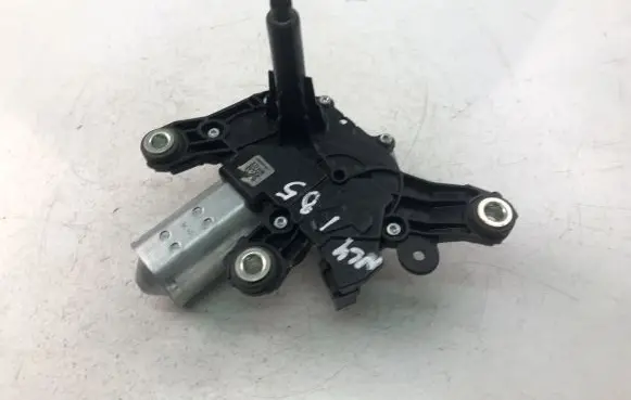 Renault Sandero II Wiper motor 287105483R