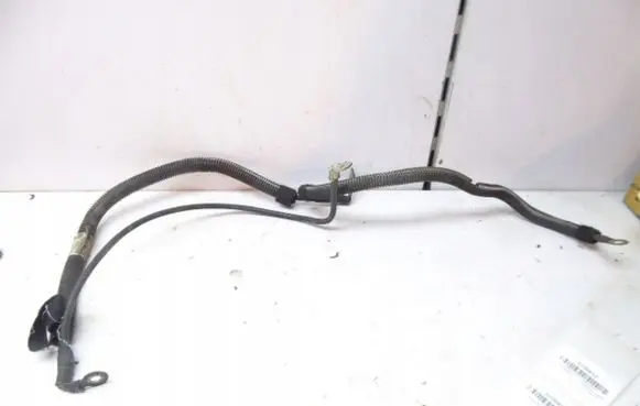 Citroen Xsara Picasso Positive cable (battery) 9647913780