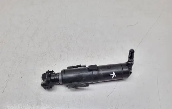 BMW X3 F25 Headlight washer spray nozzle 7251640 61677251640