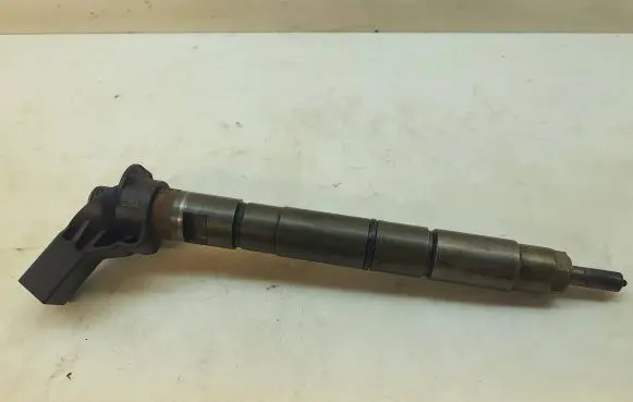 Audi A6 S6 C6 4F Fuel injector 059130277BD