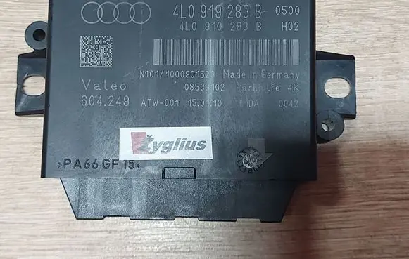 Audi A6 S6 C6 4F Parking PDC control unit/module 4L0919283B