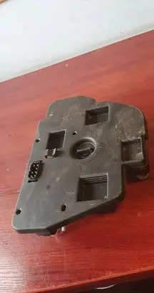 BMW 5 E39 Tail light bulb cover holder 8363565