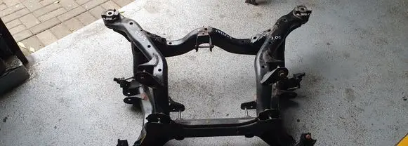 Porsche Cayenne (92A) Rear subframe 7L0599303B 7L0599328A