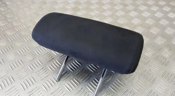 Lexus IS 220D-250-350 Rear seat headrest 