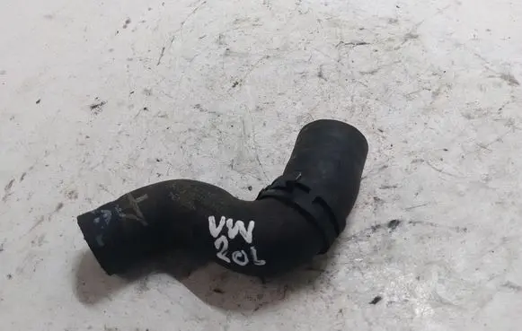 Volkswagen PASSAT B7 Engine coolant pipe/hose 03L121157Q