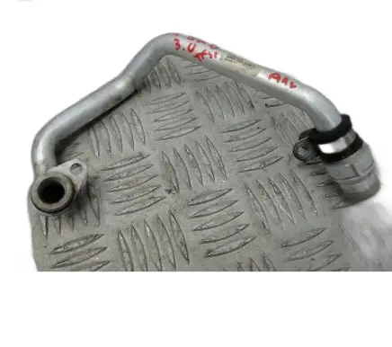 Audi A4 S4 B9 Engine coolant pipe/hose 06M121075L