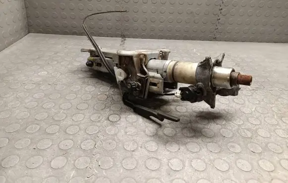 Steering wheel axle set