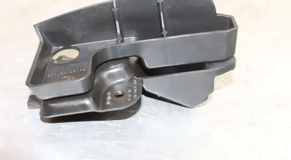 Audi A6 S6 C6 4F Bumper support mounting bracket corner 4F9807891