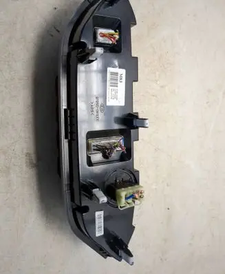 KIA Rio Air conditioner control unit module 972501W830