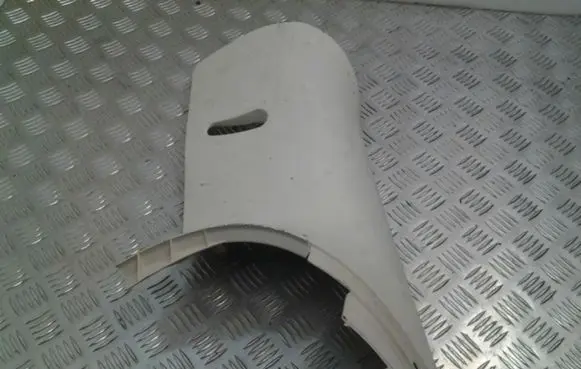 Land Rover Range Rover Sport L320 (B) pillar trim (top) EMR50046