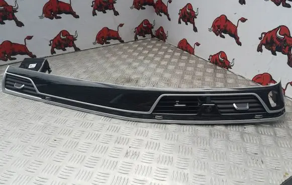 BMW 7 G11 G12 Dash center air vent grill 9329955 9121409