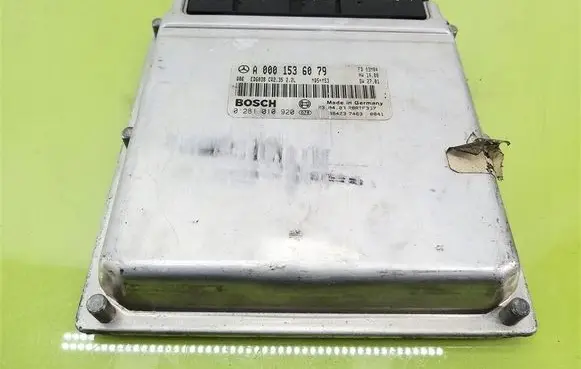 Mercedes-Benz Sprinter W901 W902 W903 W904 Engine control unit/module A0001536079