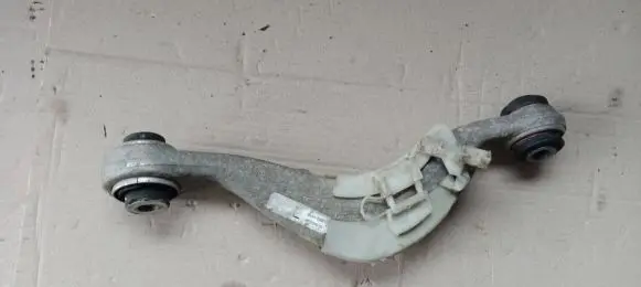 BMW 5 G30 G31 Rear control arm 6870535