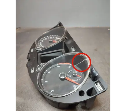 Volkswagen PASSAT B7 Speedometer (instrument cluster) 3AA920870D