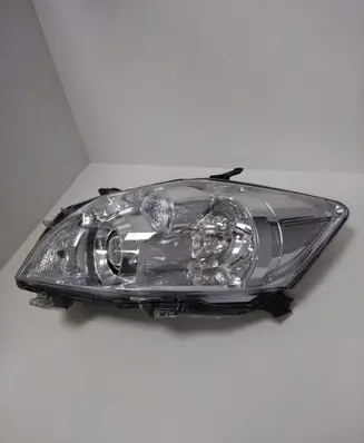 Toyota Auris 150 Headlight/headlamp 8117002540 8115002540