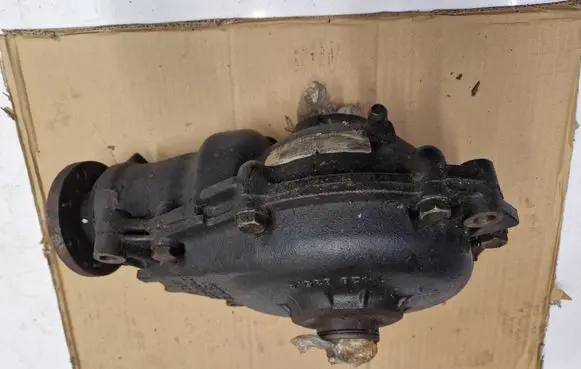 BMW X3 E83 Front differential 7523650