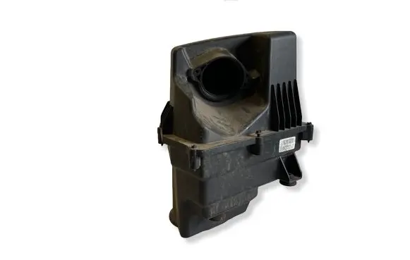 Jeep Cherokee Air filter box 68240300AB