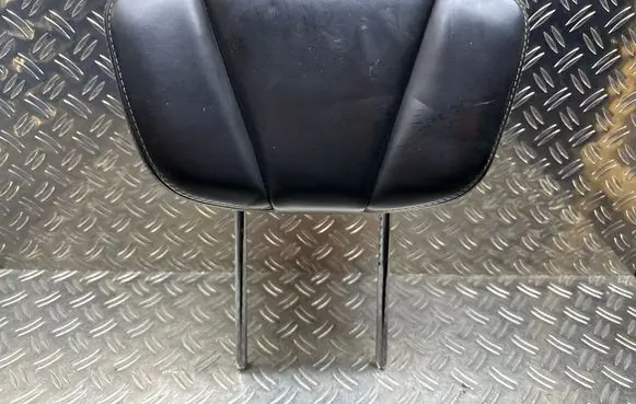 Renault Talisman Front seat headrest