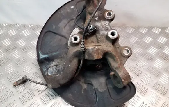 Mercedes-Benz E W212 Front wheel hub spindle knuckle
