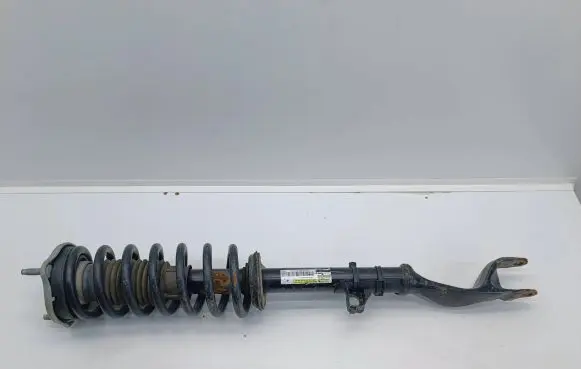 Front shock absorber with coil spring