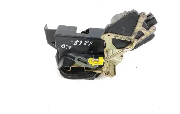 Hyundai Terracan Rear door lock