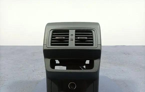 Dashboard side air vent grill/cover trim