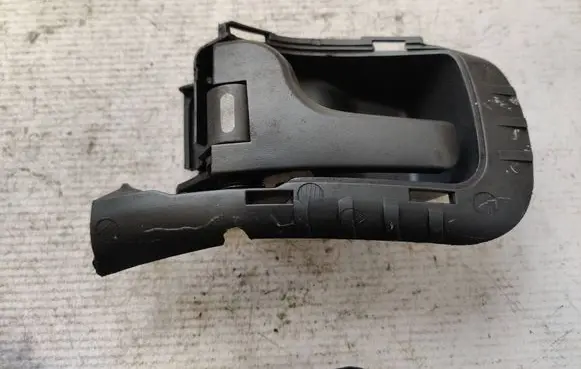 Mercedes-Benz Vito Viano W638 Front door interior handle A6387660778 A6387660978