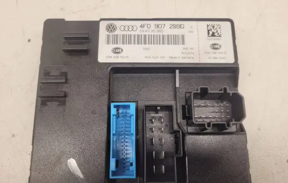 Audi A6 S6 C6 4F Comfort/convenience module 4F0907289D 4F0910289D 5DK00876210