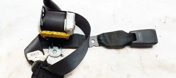 Lexus IS 220D-250-350 Middle seatbelt (rear) E40435027