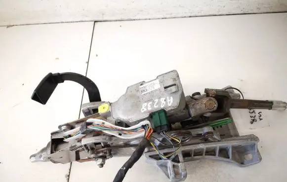 Steering wheel axle