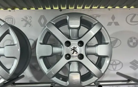 Citroen C4 Cactus R16 alloy rim 
