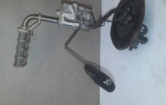 Hyundai Santa Fe Fuel level sensor NOCODE