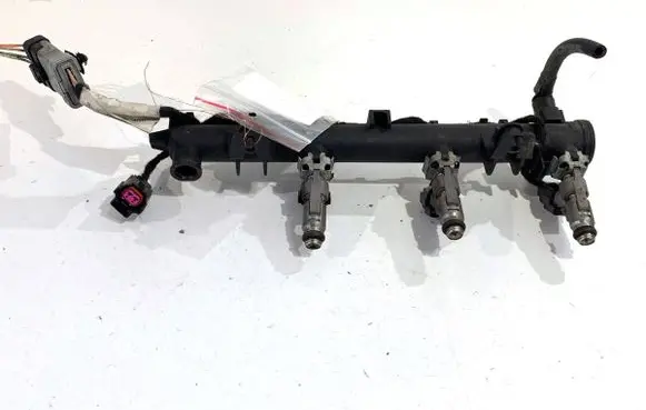 Citroen C4 I Fuel main line pipe 9652451580